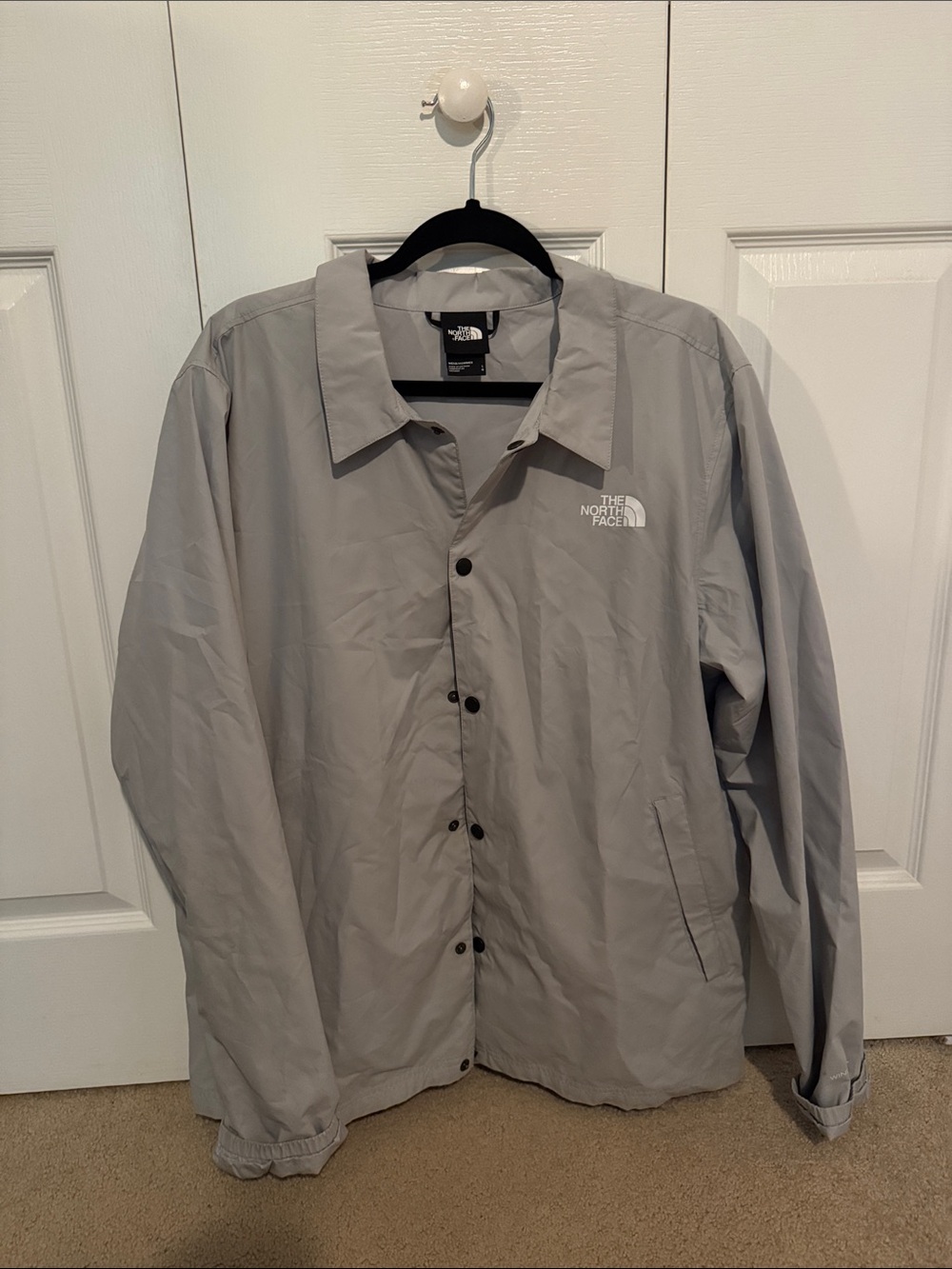 The North Face Light Gray Windbreaker Jacket size Large